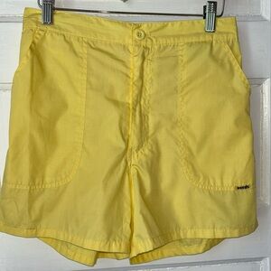 VINTAGE WEEDS YELLOW SHORT BEACH SHORTS